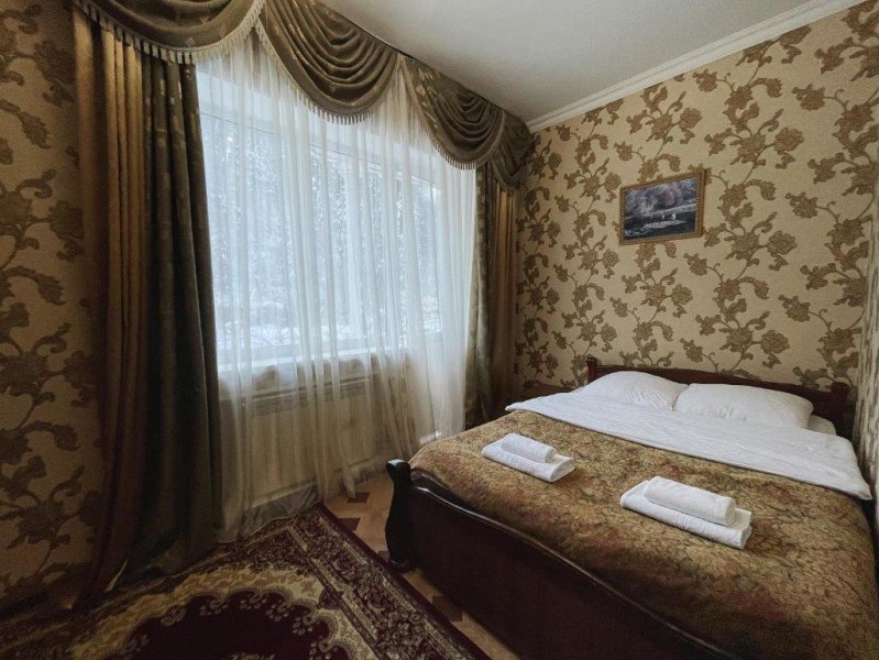Двухместный номер Comfort с балконом Отель Снежная королева