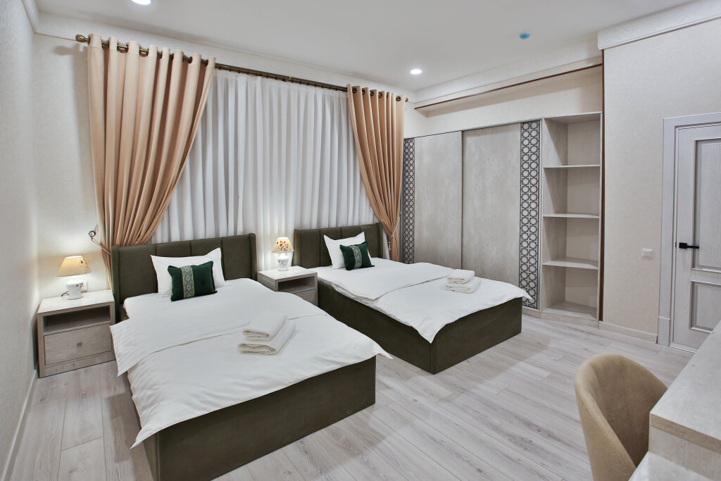 Standard Doppel Zimmer mit Blick Hotel Asian Plaza