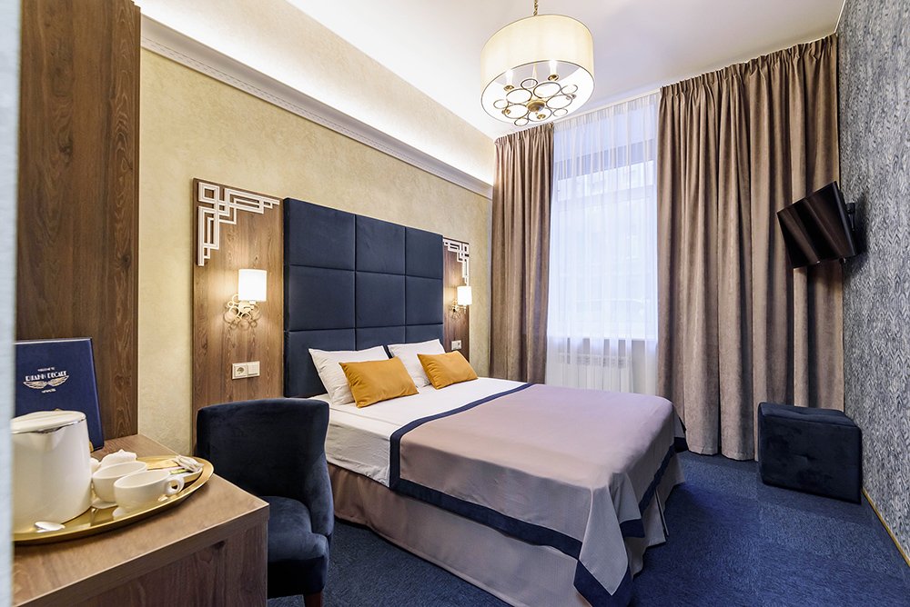 Komfort Doppel Zimmer Ruann Decart Business Hotel