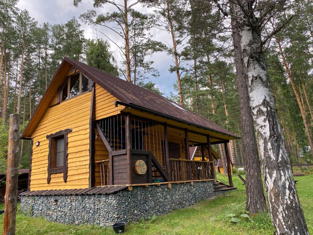 Кемпинг Гостевой Дом Cabin (4 отзыва) в Аскат, Республика Алтай.  Забронировать Гостевой Дом Cabin, улица Кузьмы Басаргина, д.12