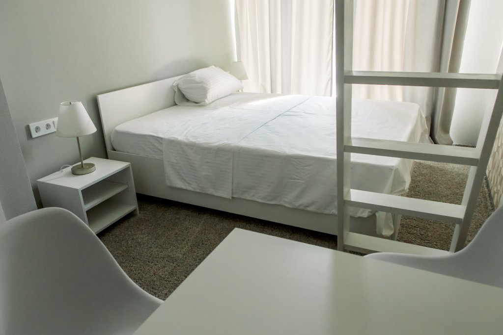 2 Bedrooms Diamond Quadruple Apartment Kenig Apart Apart-Hotel