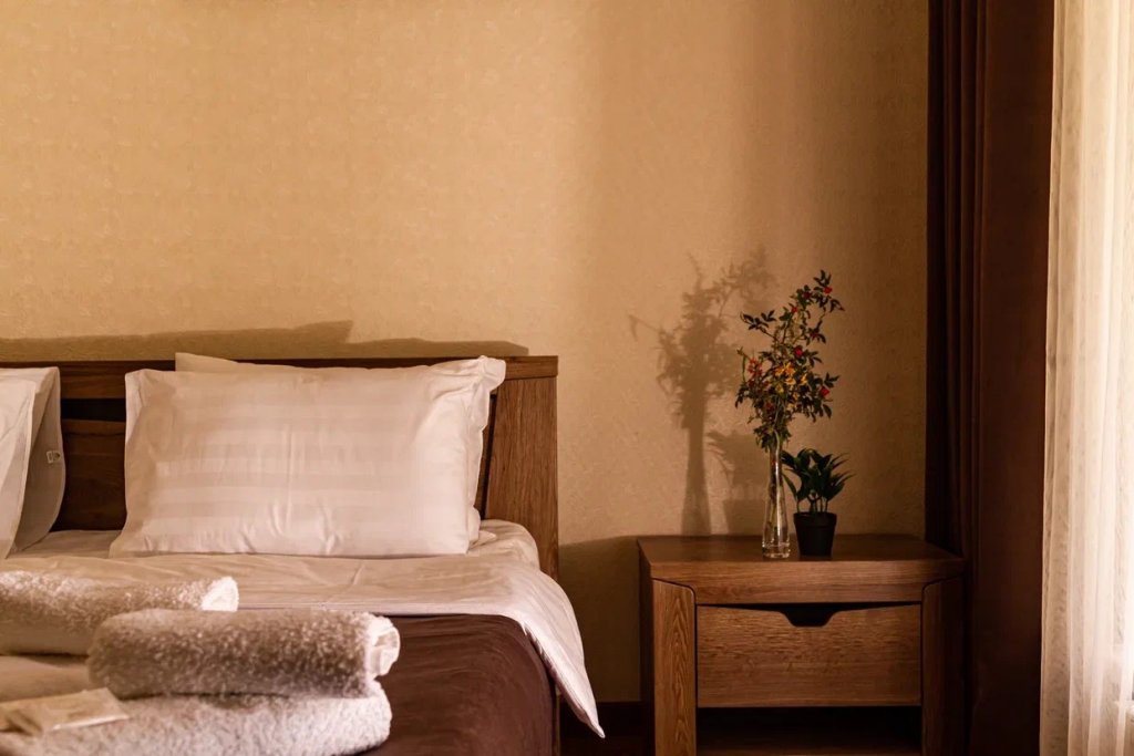 Standard Doppel Zimmer mit Bergblick Mountain Saniba Eco Hotel