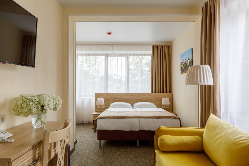 Standard Familie Zimmer 2 Schlafzimmer mit Stadtblick Gostinitsa Na Blinnoy gore Mini-Htel