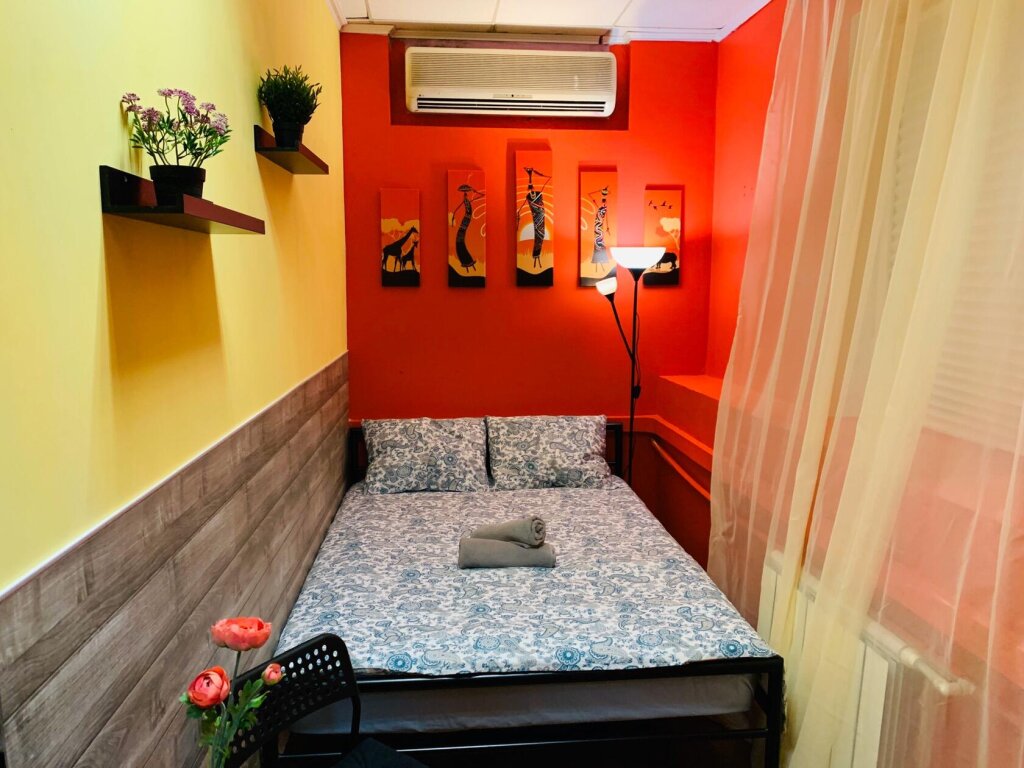 Хостел Travel Inn Новослободская 2* (13 отзыва) в Москва, Россия.  Забронировать Travel Inn Новослободская 2*