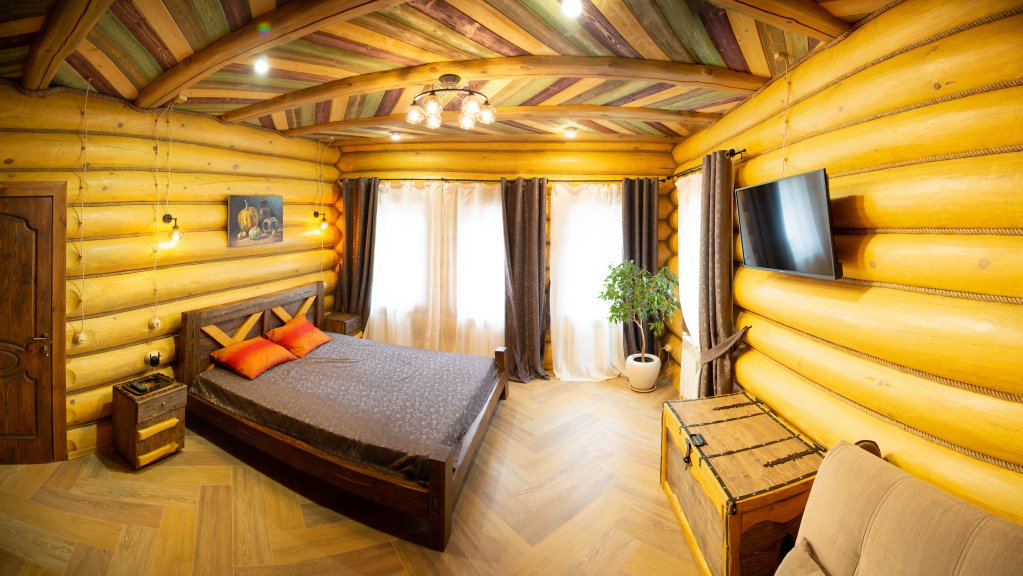 Standard Vierer Familie Zimmer 2 Schlafzimmer mit Stadtblick Medoyed S Russkoy Baney Guest House