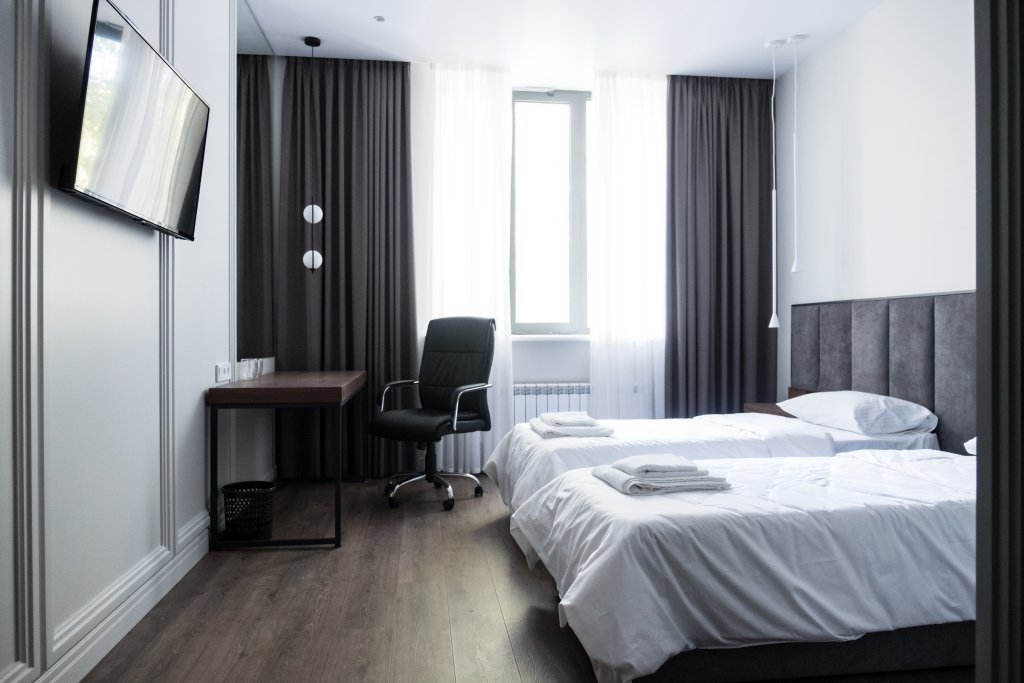 Economy Dreier Zimmer Blanc Mini-Hotel