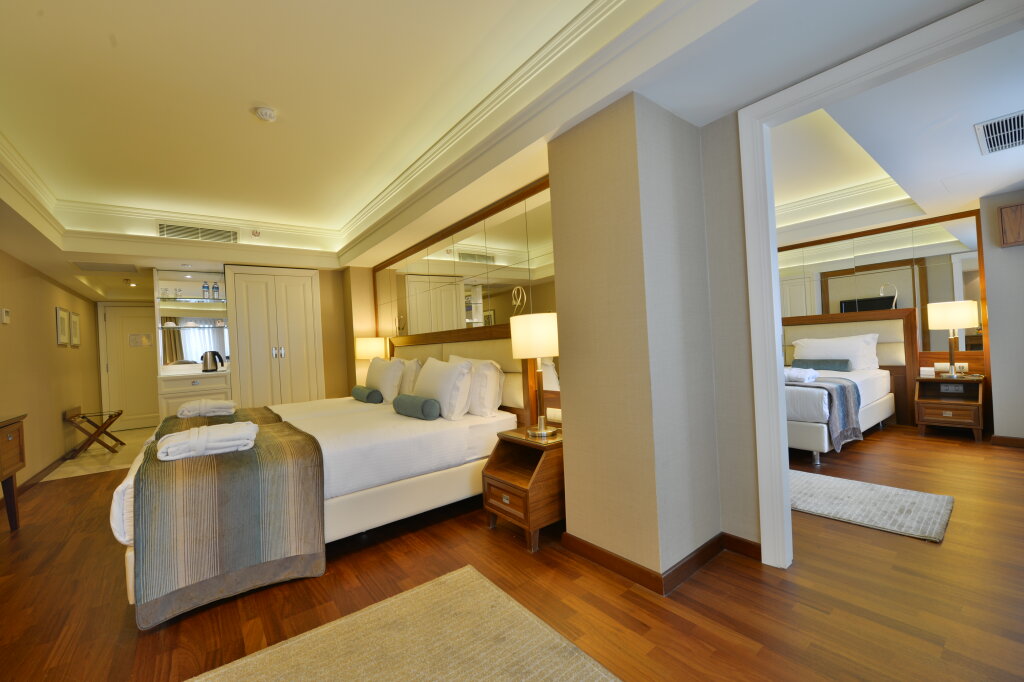 Deluxe quadruple famille chambre Vue sur la ville Marigold Thermal & Spa Hotel Bursa