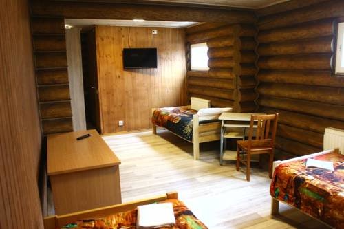 Standard Dreier Zimmer Gostinochno-banniy kompleks Tri Peskarya