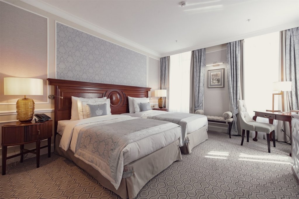 Двухместный номер Супериор классик с видом на город Tsar Palace Luxury Hotel & SPA