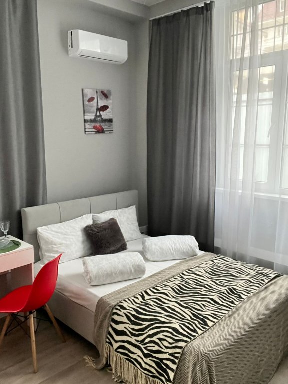 Apartamento Sovremennaya, uyutnaya v zhilom komplekse Loft Club Style Flat