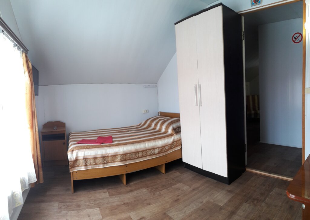Standard Zimmer Na Novorossijskoj Guest House