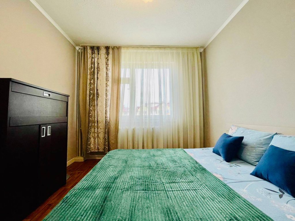 Apartamento 1 dormitorio con balcón y con vista a la ciudad Sever-Apart Flat