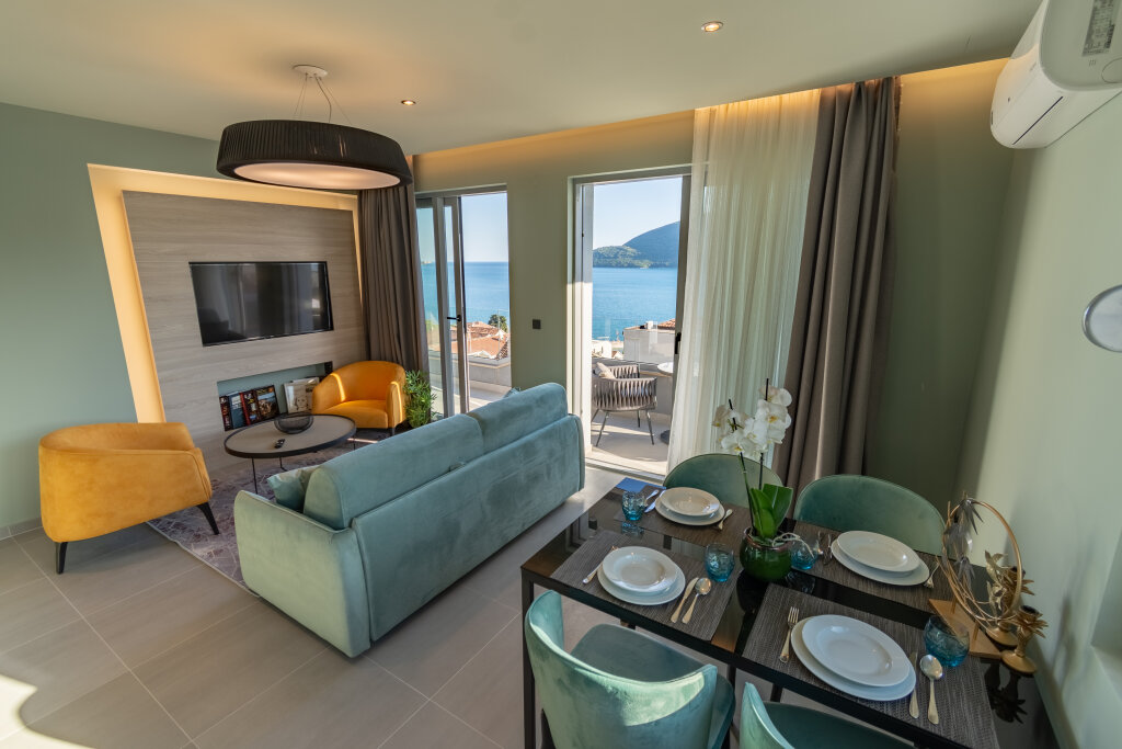 Superior Double Suite with balcony and with view Hotel Krušo