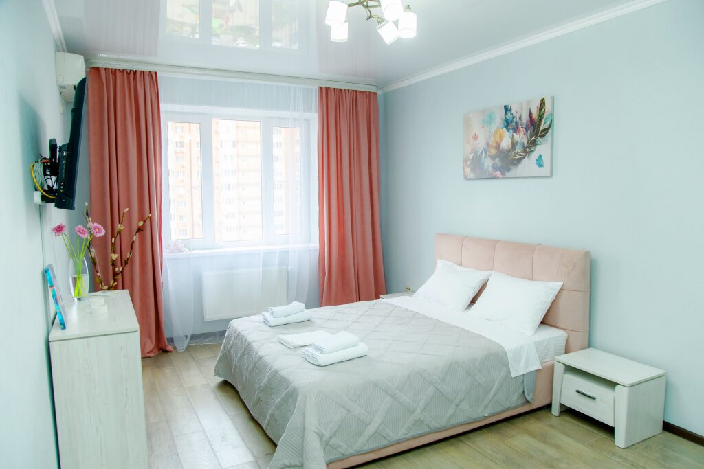 Apartamento doble De lujo con balcón y con vista Dreamapart Park Krasnodar Apartments
