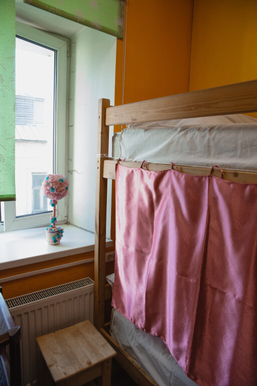 Кровать в общем номере (женский номер) Хостел ЕС Терешина