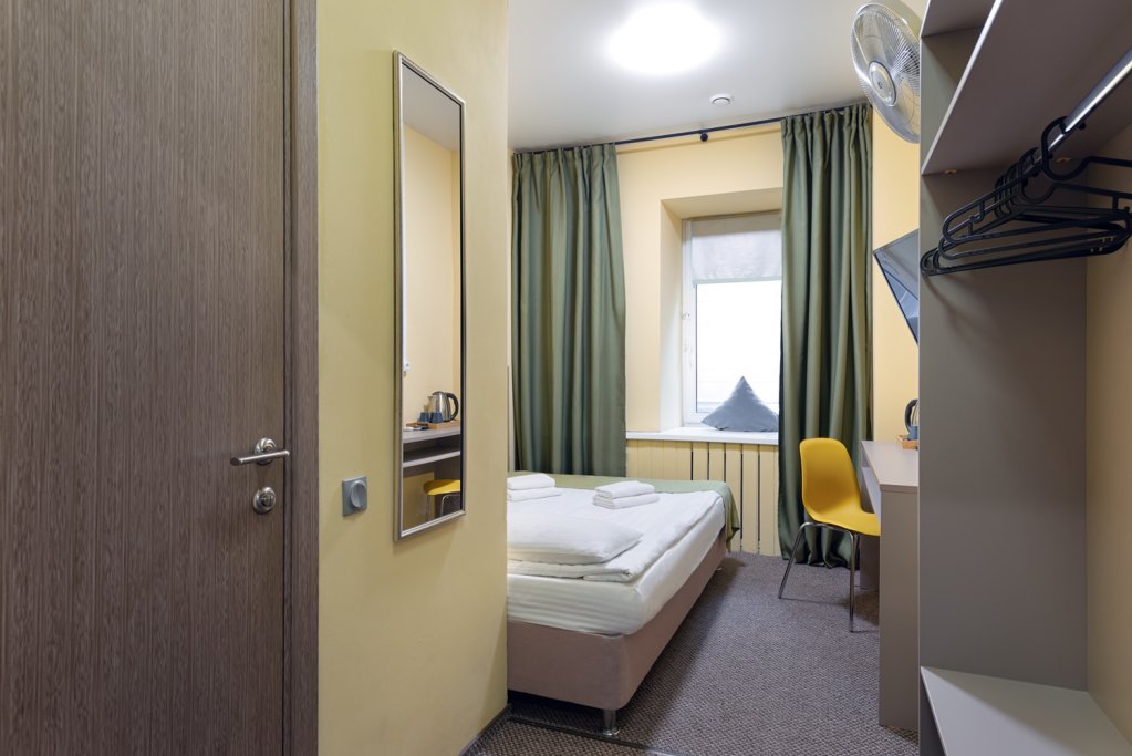 Standard Doppel Zimmer mit Stadtblick Hotel Na Tsvetnom Hotel