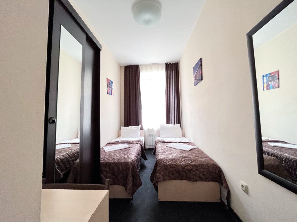 Economy Double room SuperHostel on Nevsky 130