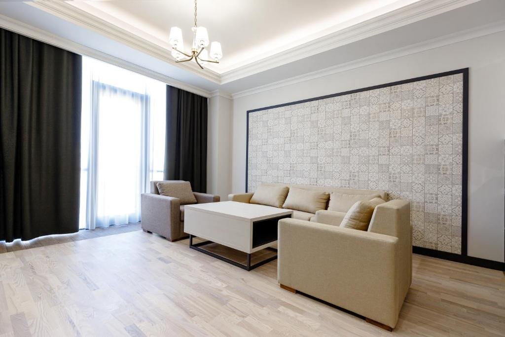 Апартаменты Premium с балконом и с видом на город Hilltop North Avenue by Stellar Hotels, Yerevan
