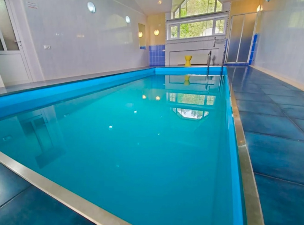 Zagorodnyj s Bassejnom i Saunoj Private House Rassudovo