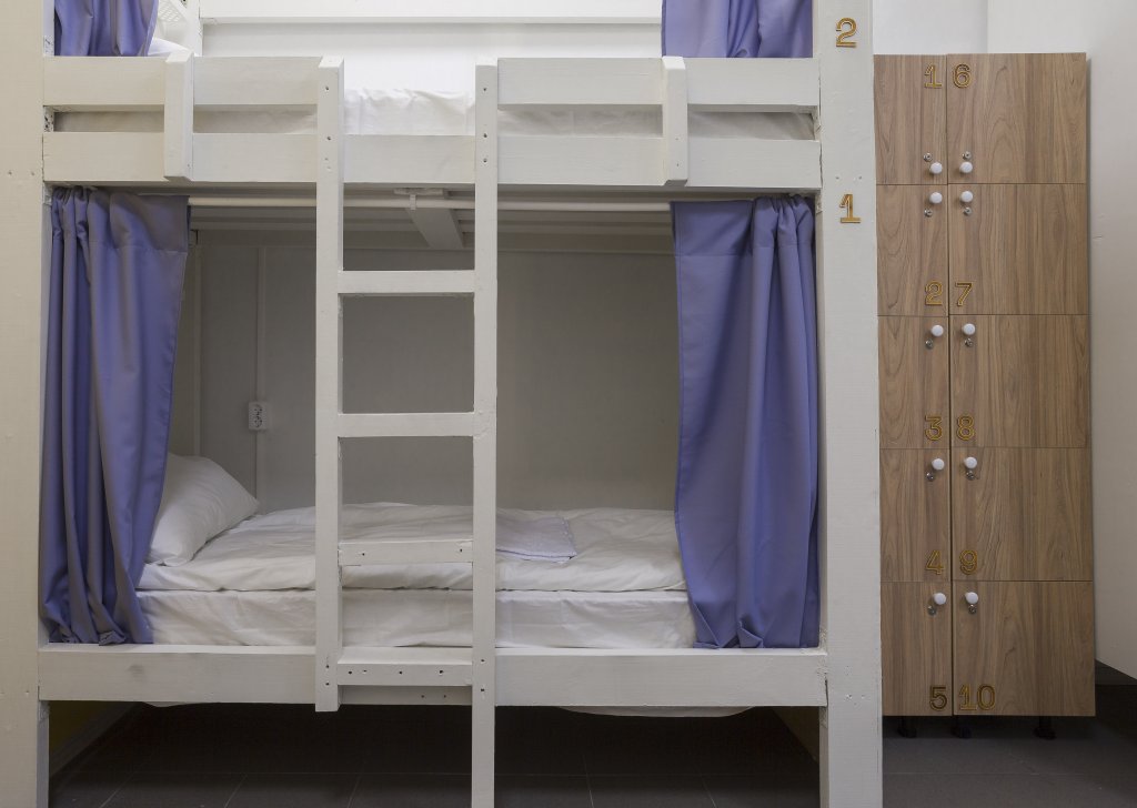 Кровать в общем номере Hostel Vmeste