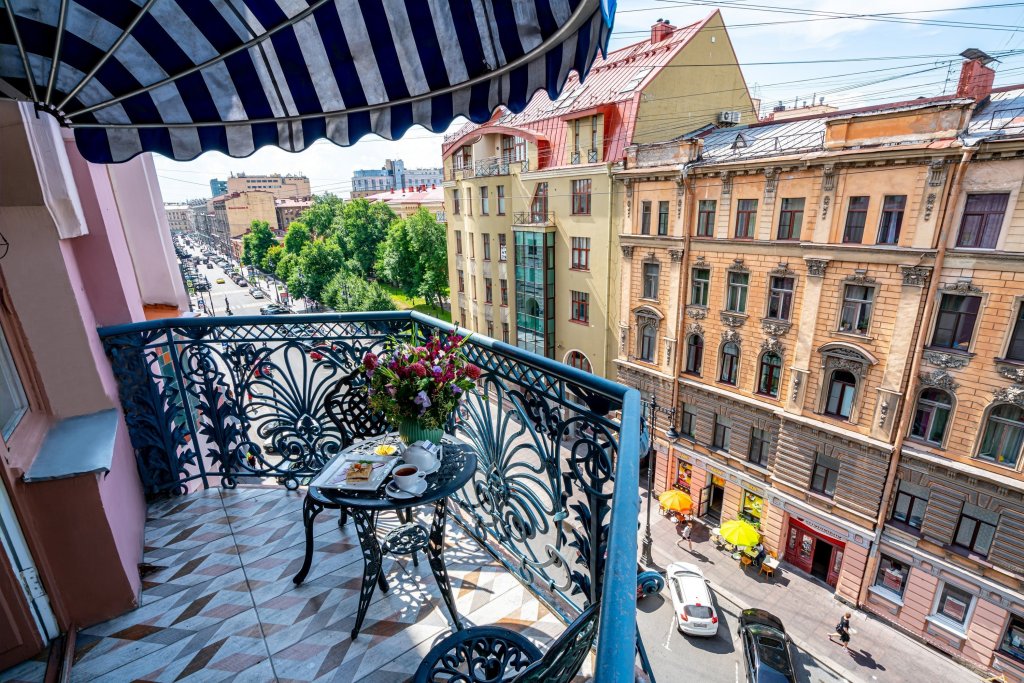 Двухместный номер Deluxe с балконом Akyan St.Petersburg