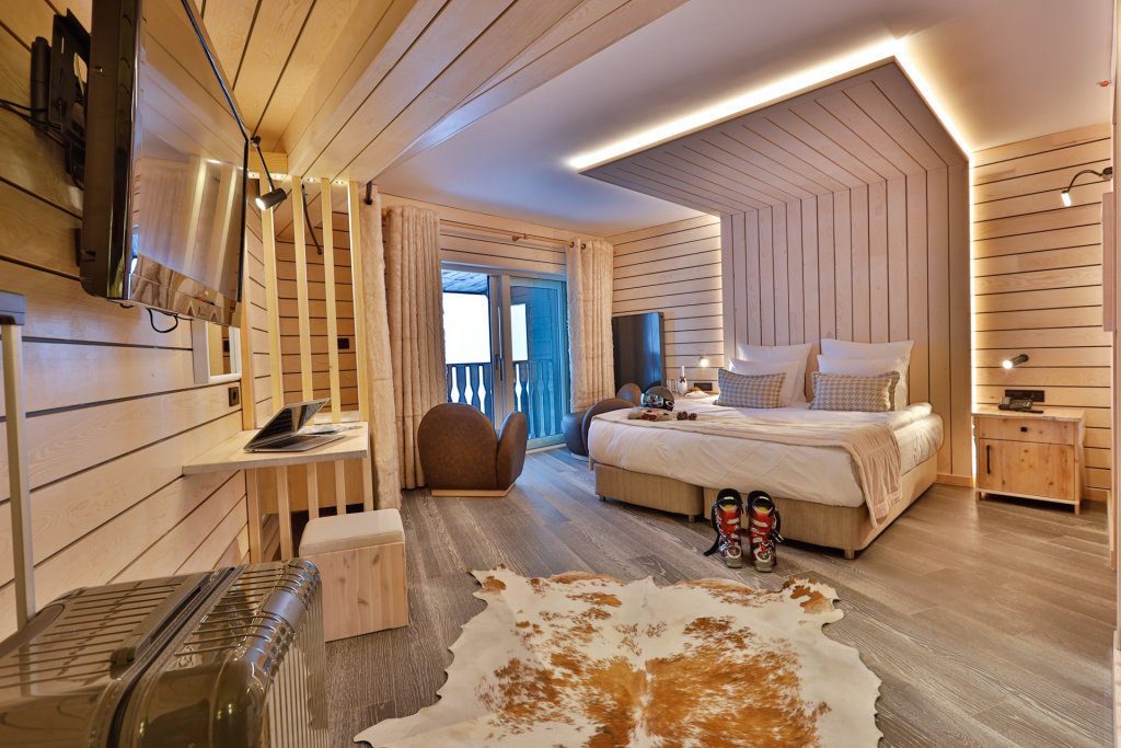 Suite cuádruple familiar De lujo 2 dormitorios con vista a la montaña Kartal Hotel