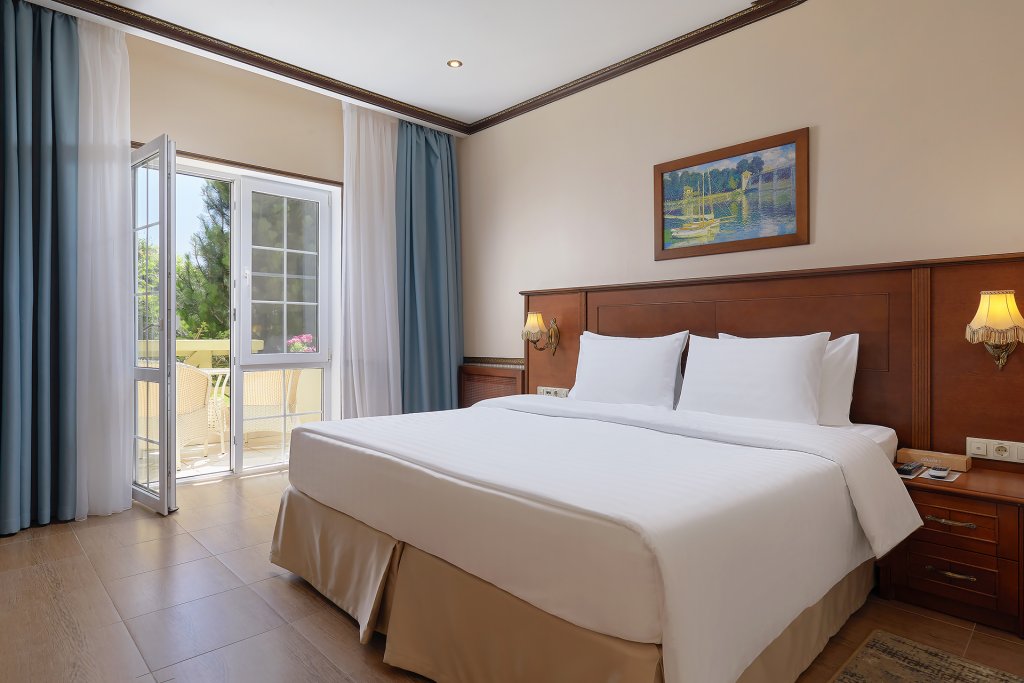 Suite Superior con balcón Alean Family Resort & SPA Doville - All inclusive