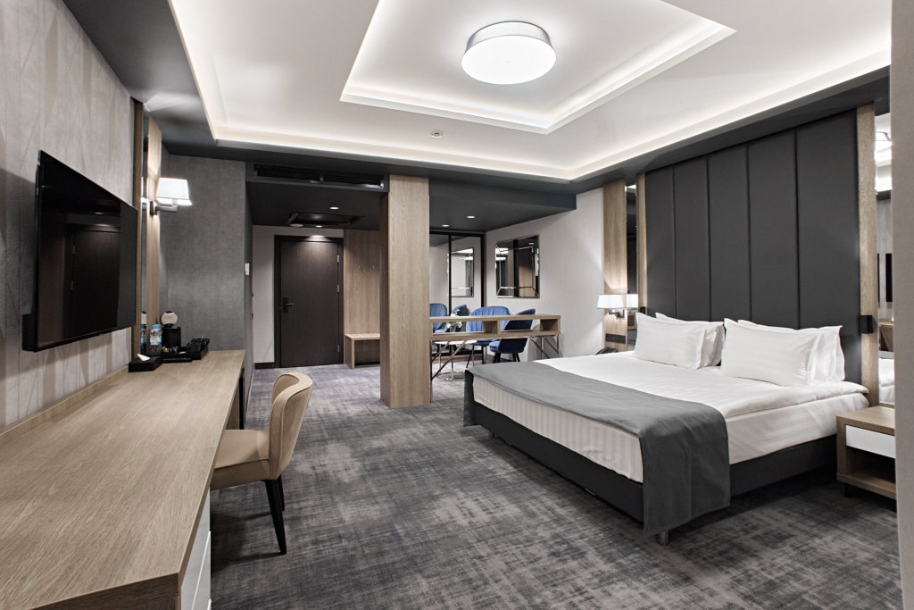 Doppel Junior-Suite Grand Hotel Megapolis
