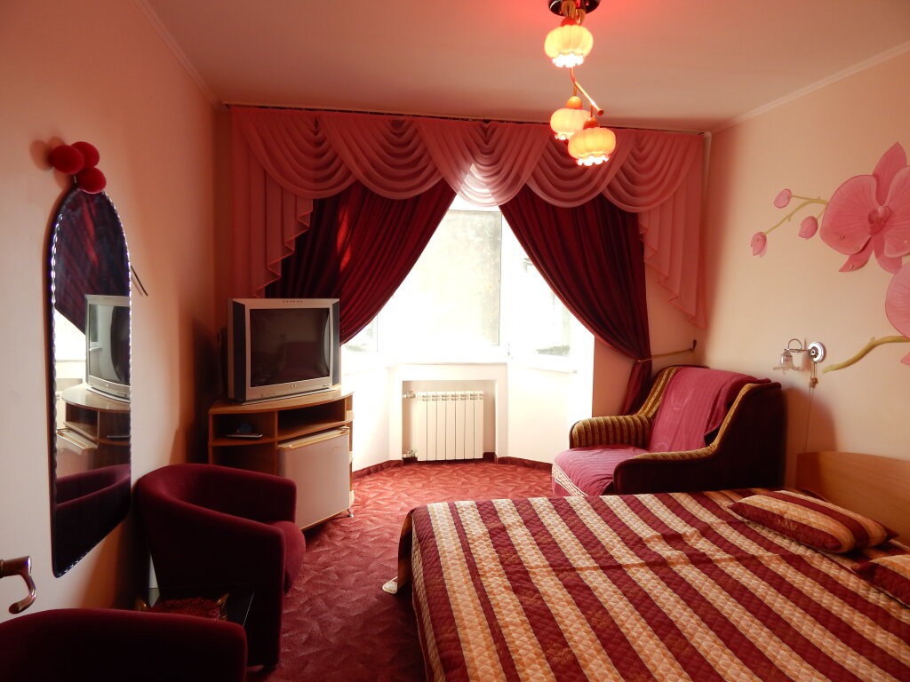 Suite 1 dormitorio Massandra Slavyanskaya Guest House