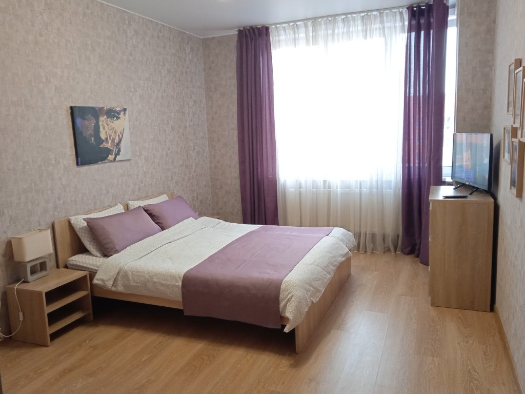 Apartment 1 Schlafzimmer mit Balkon und mit Blick Uyut I Komfort Na Raduzhnoy Apartments