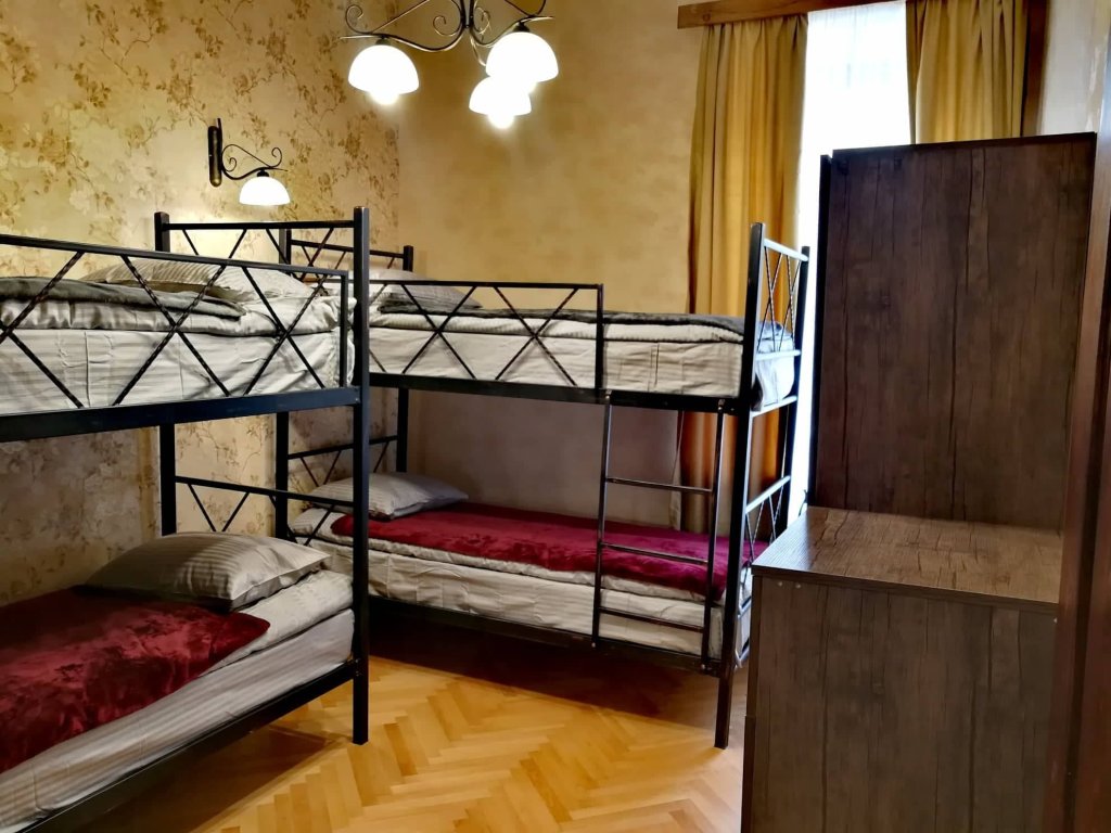Standard quadruple chambre Baba's House
