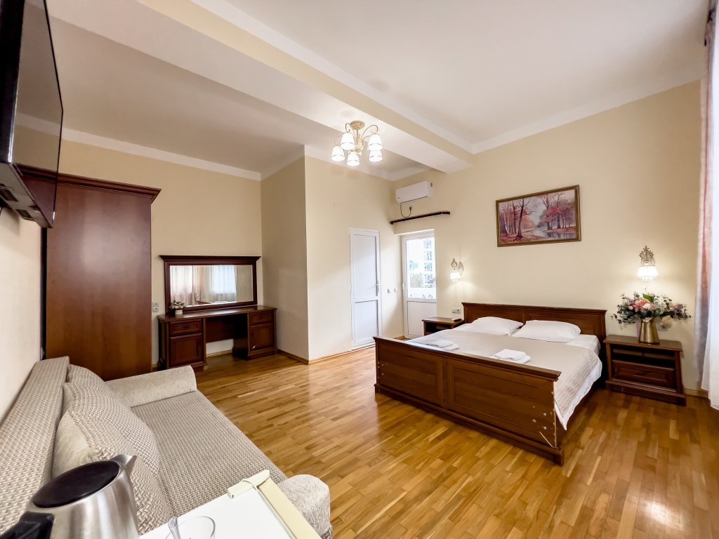 Standard Familie Zimmer mit Balkon und mit Blick Imperia Hotel