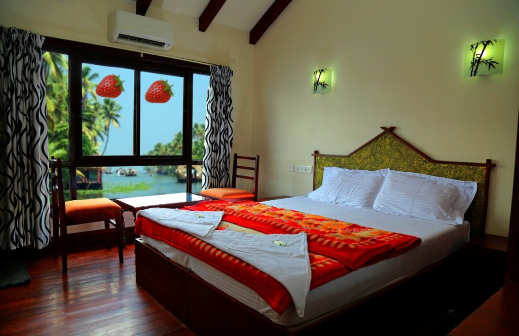 Deluxe Zimmer Kerala Houseboats Hotel