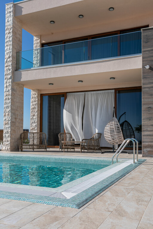 Вилла с 5 комнатами с балконом и с красивым видом из окна Вилла Cape Montenegro Villas