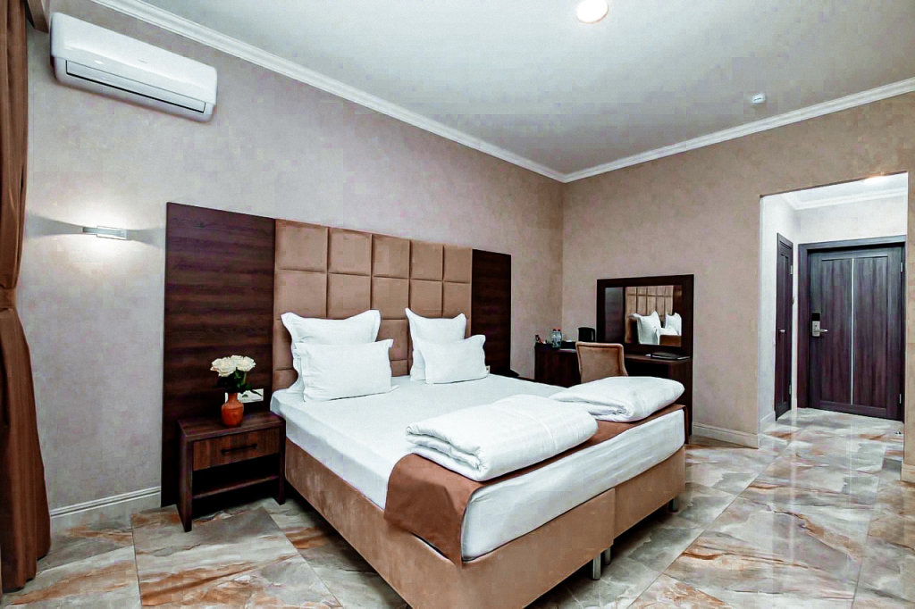 Standard Zimmer mit Balkon Alcont Hotel