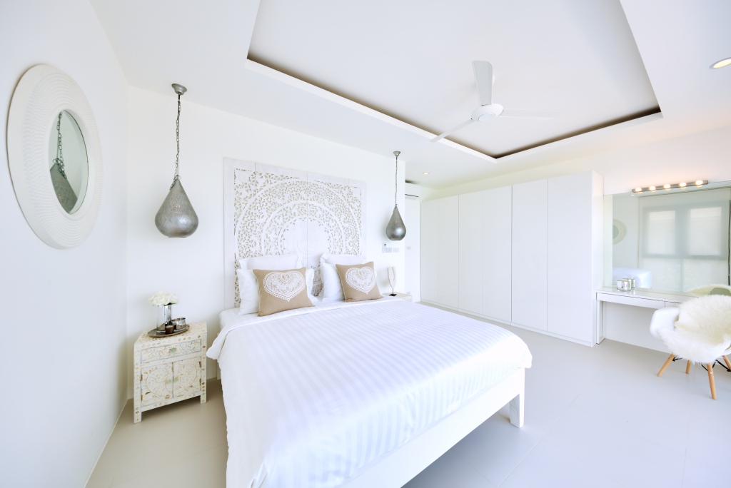 White villa 3