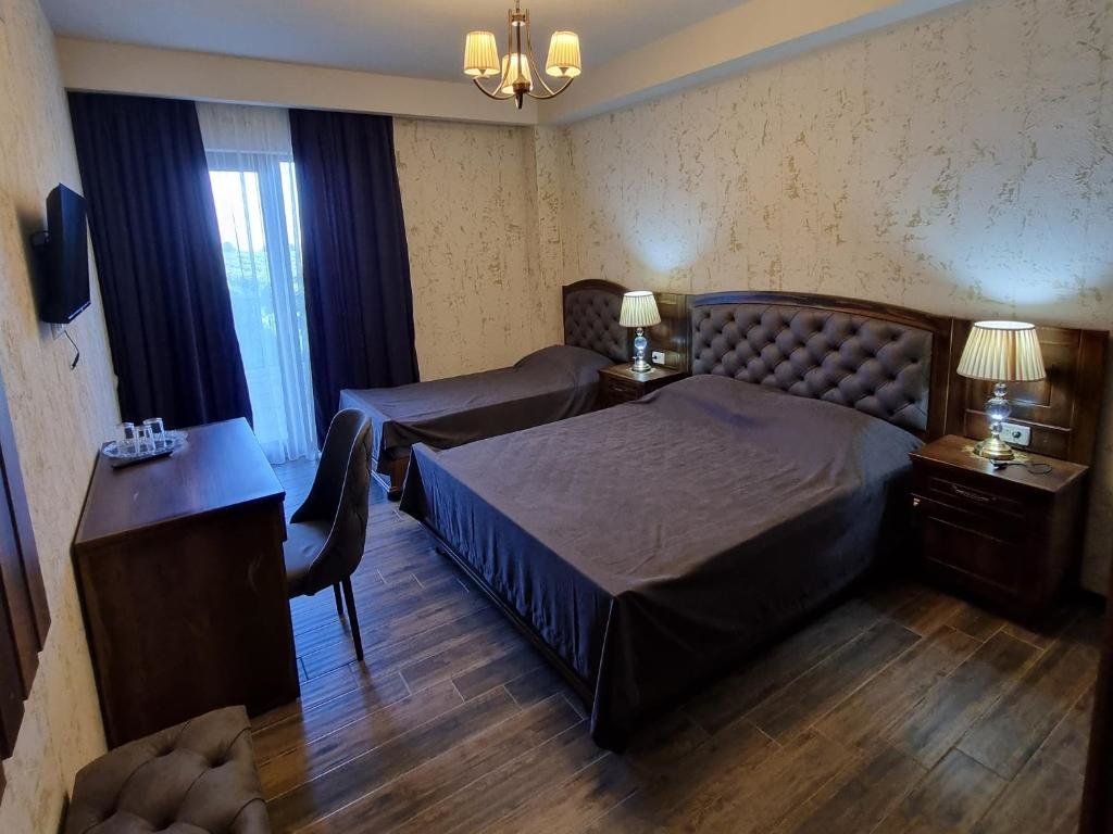Dreier Zimmer mit Bergblick Chateau Davitiani Hotel