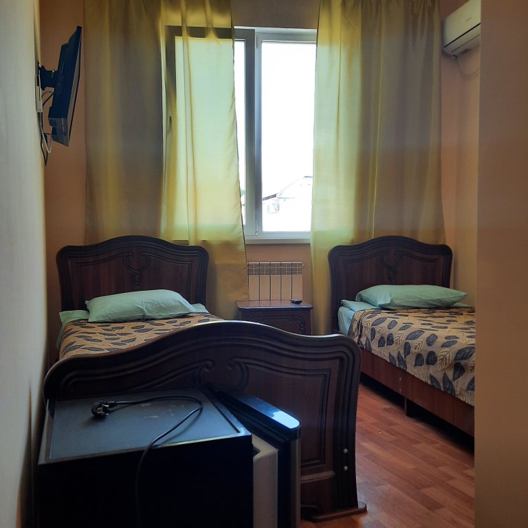 Komfort Doppel Zimmer mit Bergblick Rue Guest House