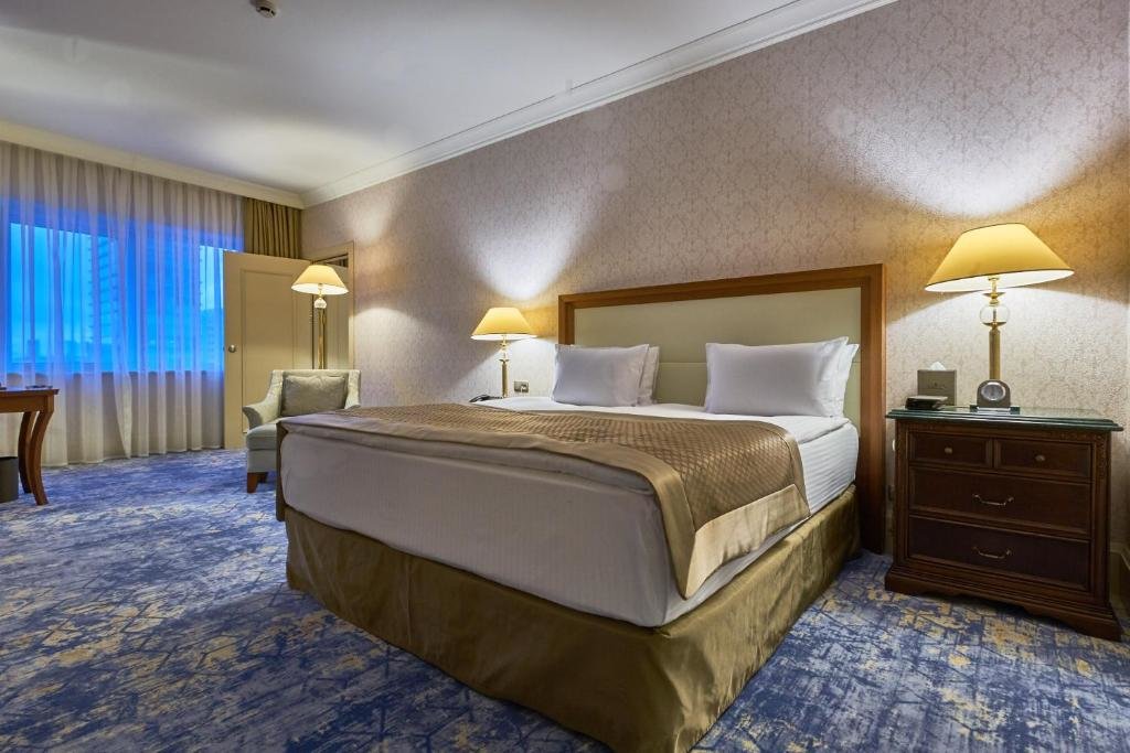 Doppel Junior-Suite mit Stadtblick Rixos President Hotel Astana