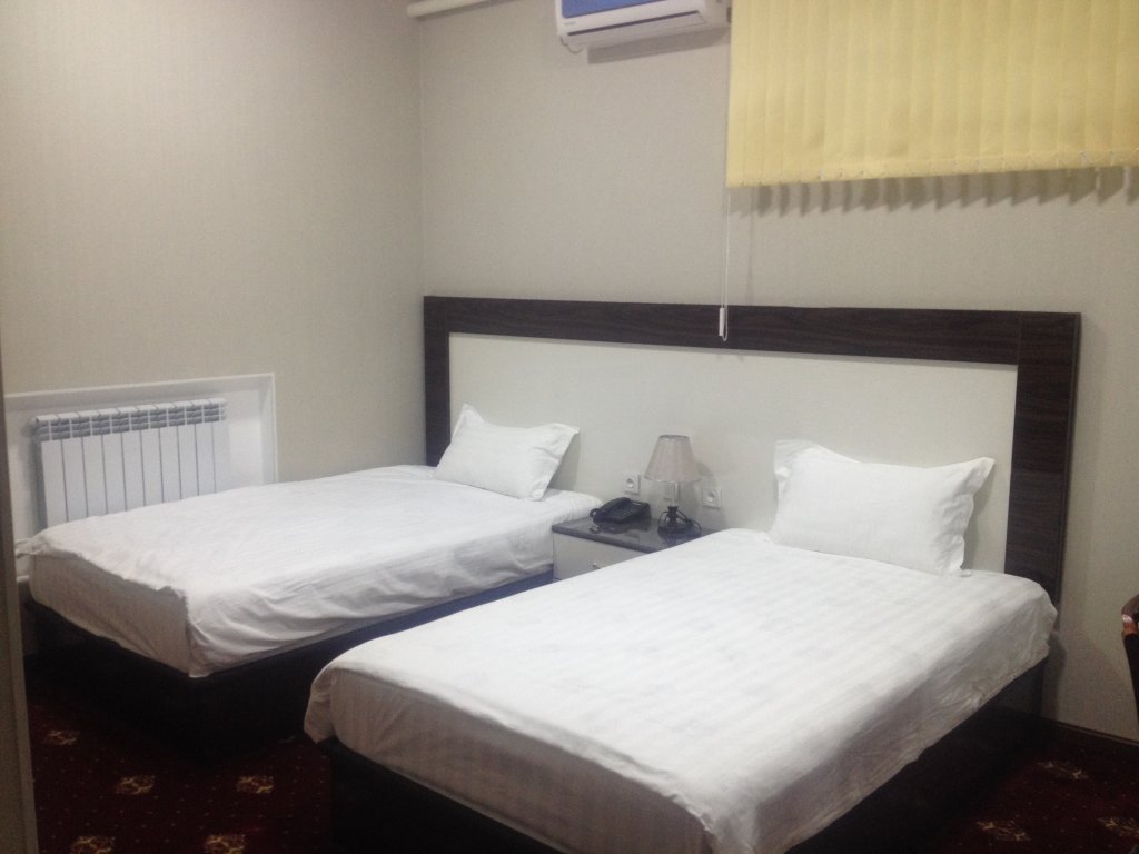 Economy Double room Khuand Deluxe Hotel