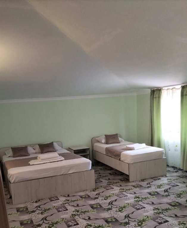 Standard Vierer Zimmer am Strand Angelina ot Travel Hotels Anturazh Guest house