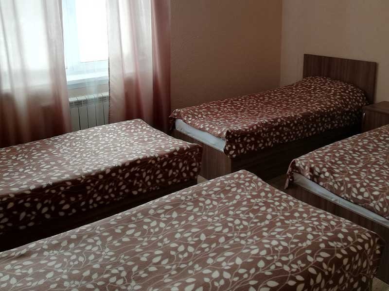 Кровать в общем номере Отель Витязь