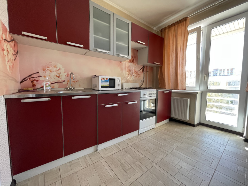 Standard Apartment 1 Schlafzimmer mit Balkon Pskov City Apartments Lagernaya 5 A Flat