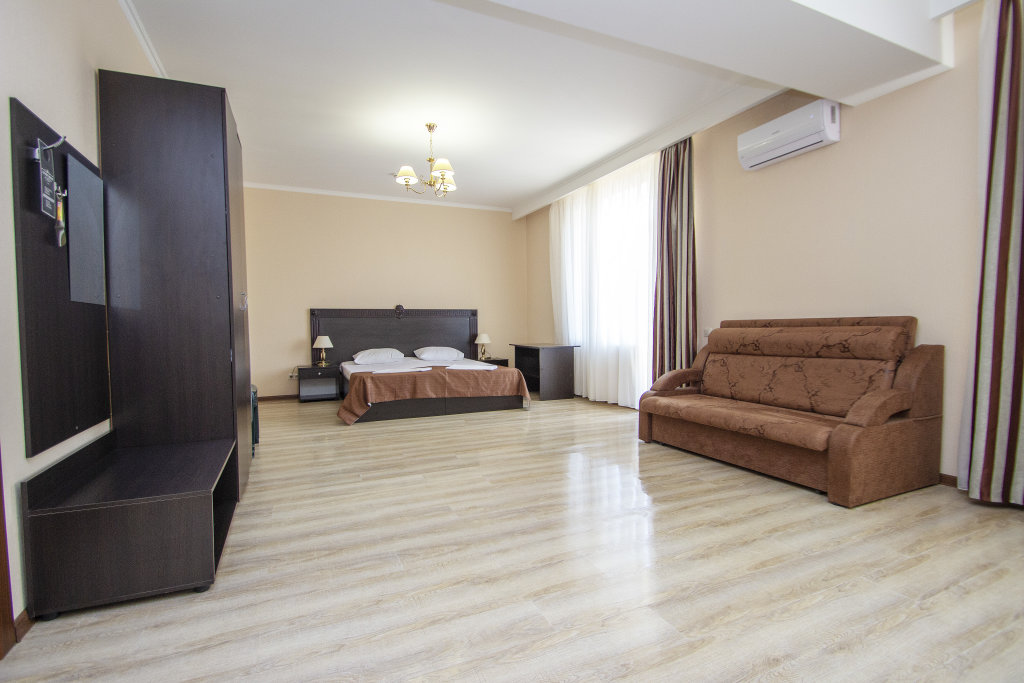 Confort double chambre avec balcon et Avec vue Luxury House Hotel