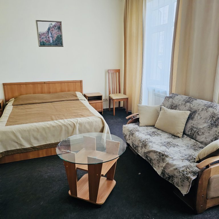 Superior Doppel Zimmer mit Balkon Valensiya Hotel