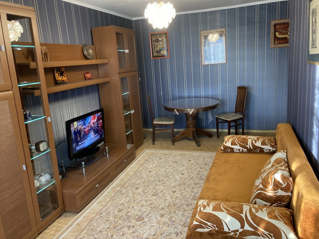 Economy Zimmer mit Stadtblick Kvartira V Tsentre S Khoroshey Transportnoy Dostupnostyyu Flat