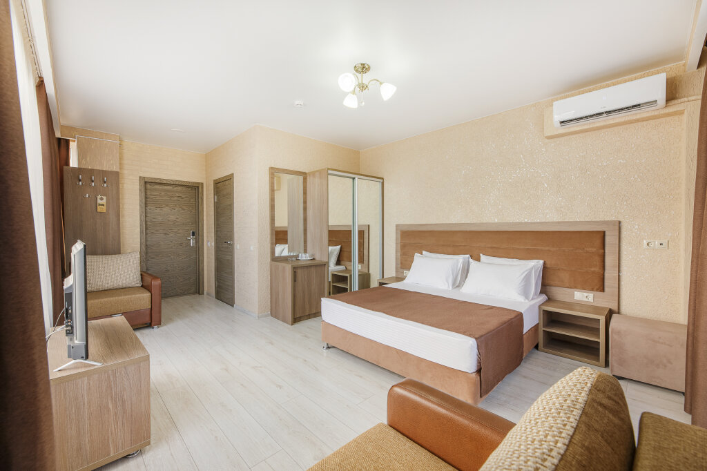 Suite doble 2 dormitorios con balcón Viva Viktoriya Hotel