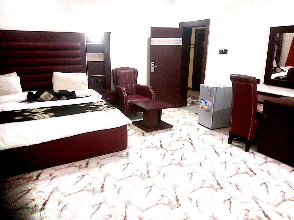 Comfort room Larema International Hotels & Suites Asaba Hotel