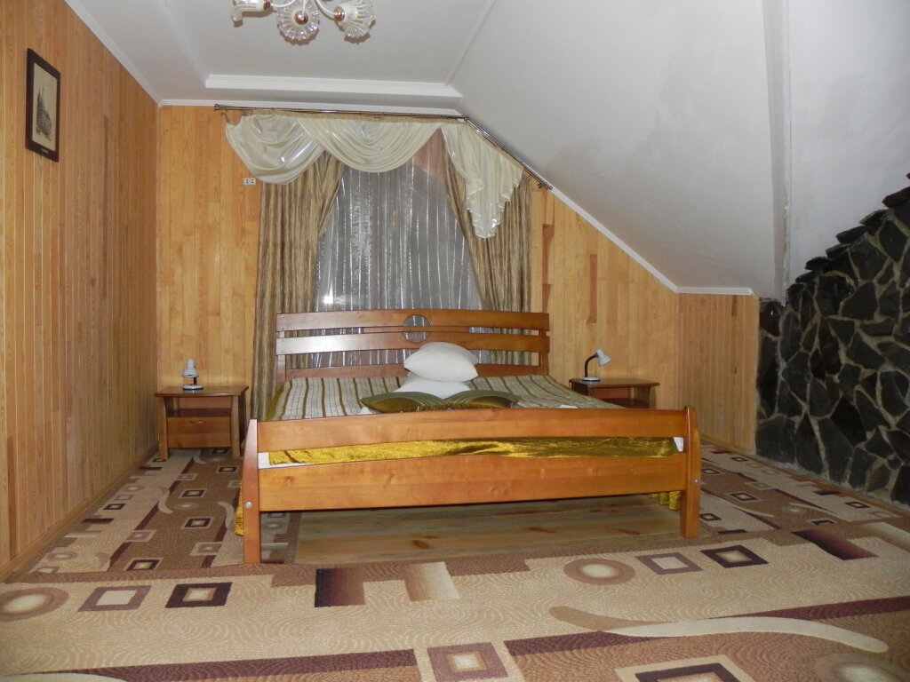 Standard Double room with balcony Hotel and restaurant complex Skolmo