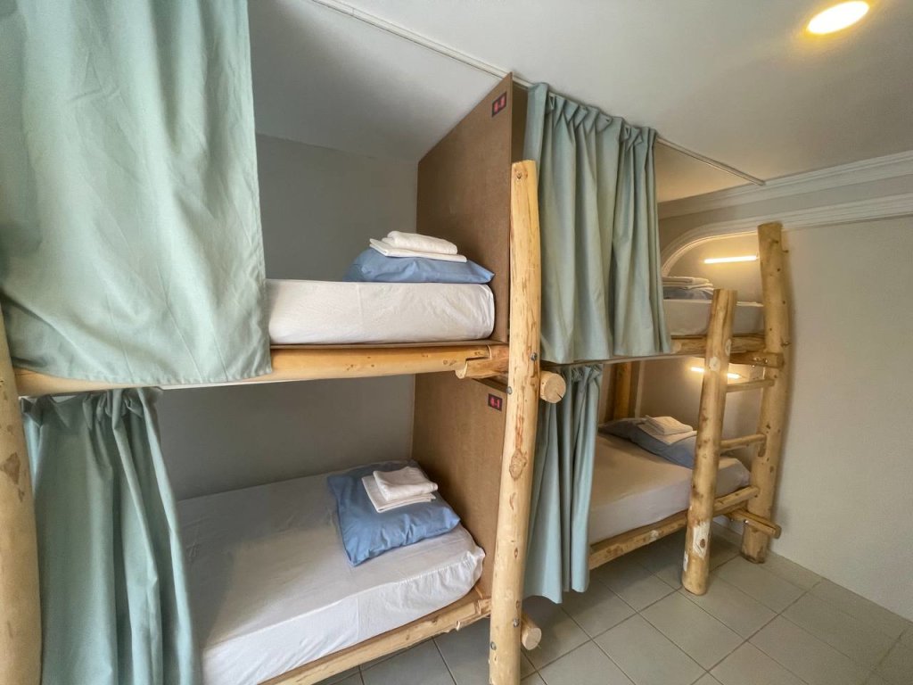 Cama en dormitorio compartido CAMP&HOSTEL Antalya